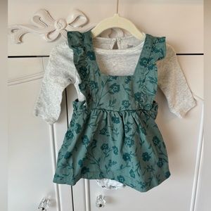 Baby Girls 2 piece dress Just One You size 3M